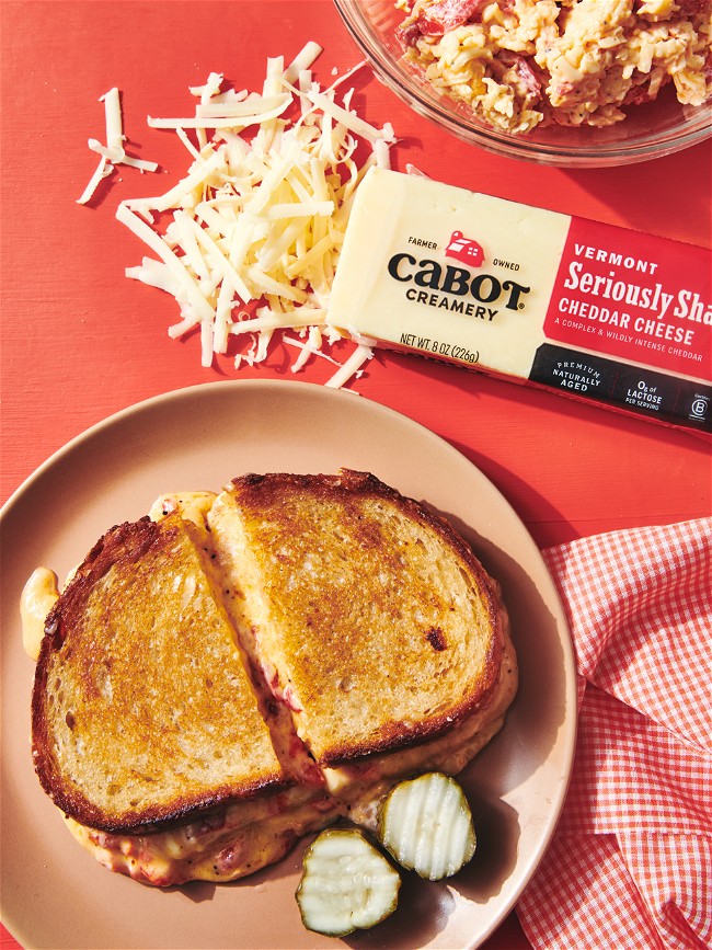 Image of Big Dish Pimento Grilled Cheese