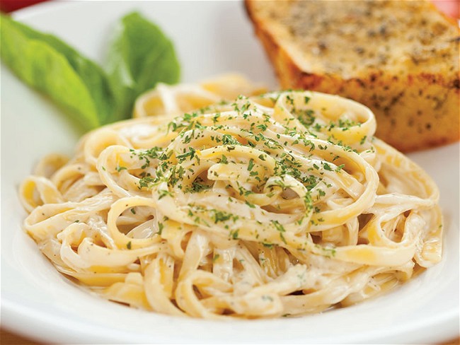 Image of Fettuccine Alfredo