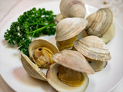Image of Baked Clams with Scallions and Cucumber
