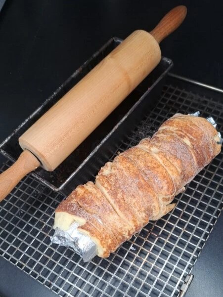 Süße Baumstriezel (ungarisch Kürtőskalács)