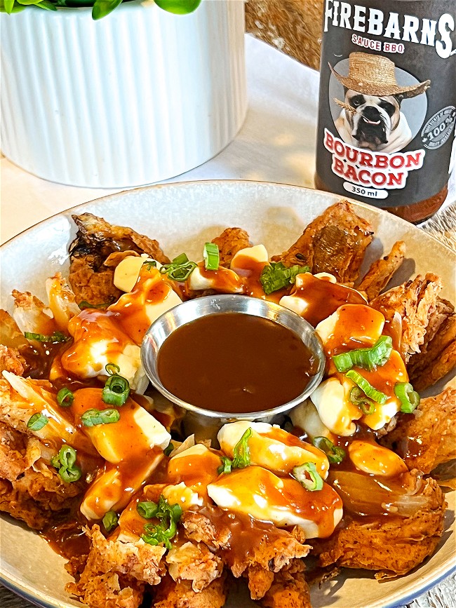 Image of Blooming Onion Poutine