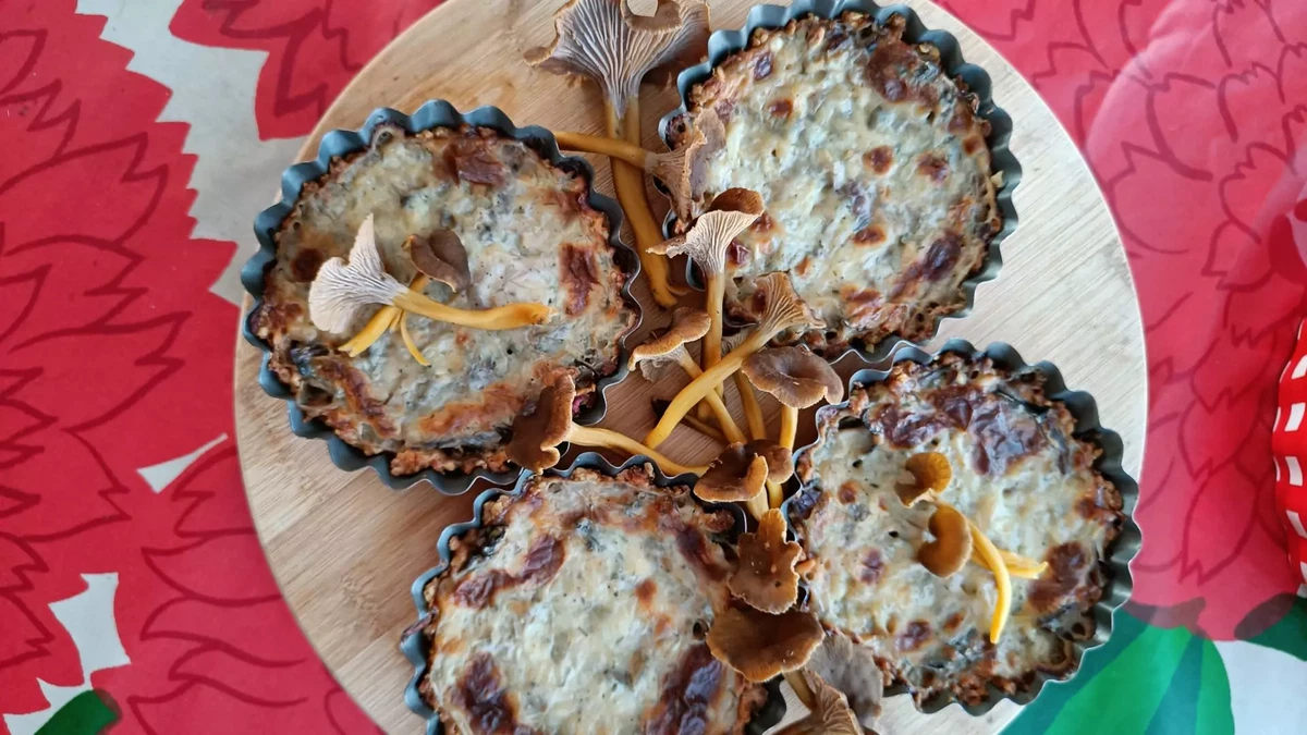 Mushroom tarts