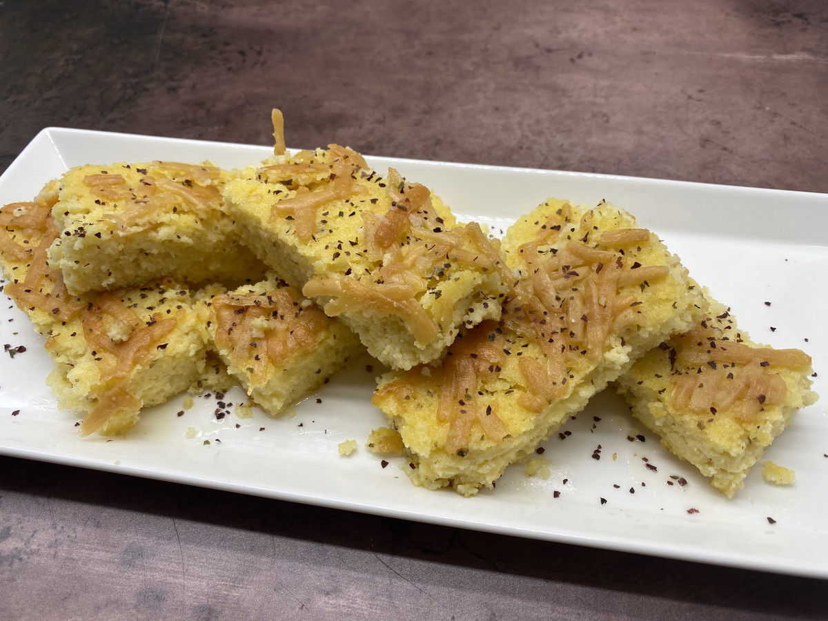 Triple Blend Cheesy Grits Recipe