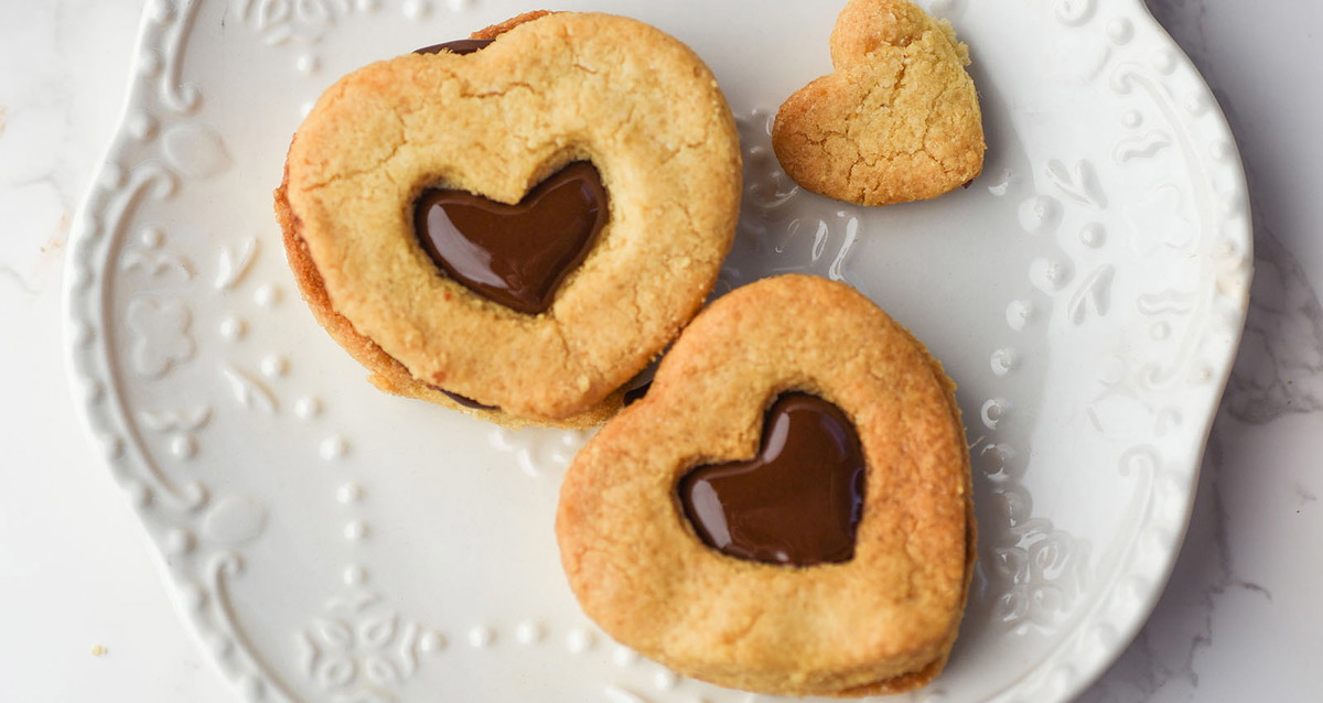 Hazelnut Cacao Shortbread Cookies