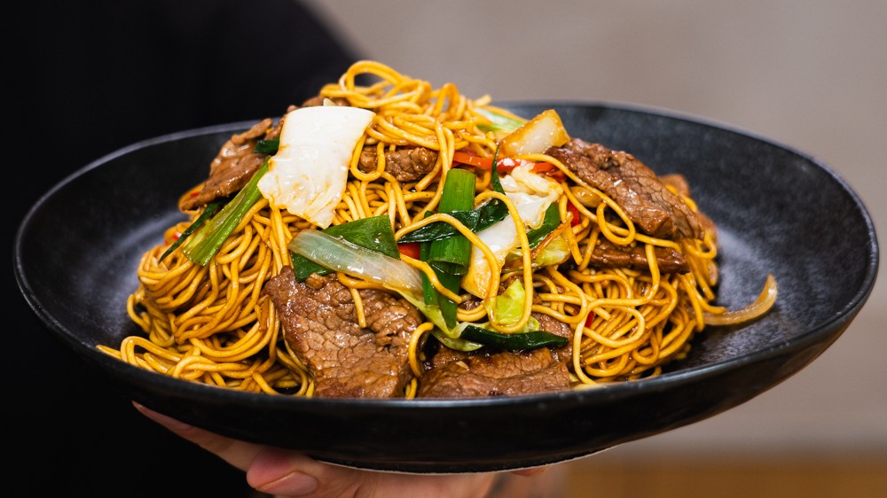 Image of Beef chow mein