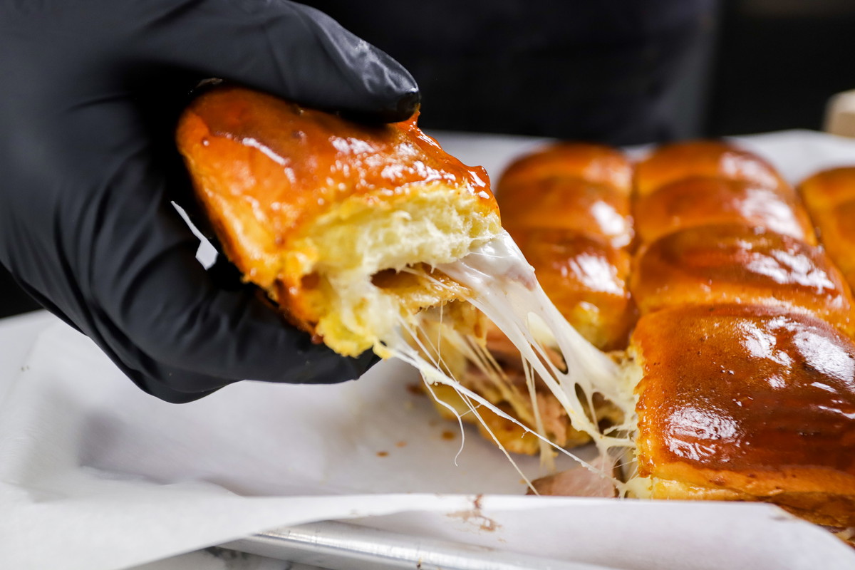 Pineapple Sriracha Ham Sliders