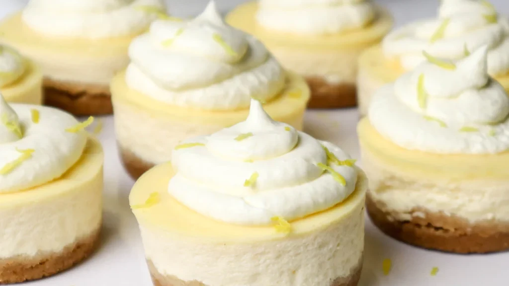 Image of Best blender mini lemon cheesecakes