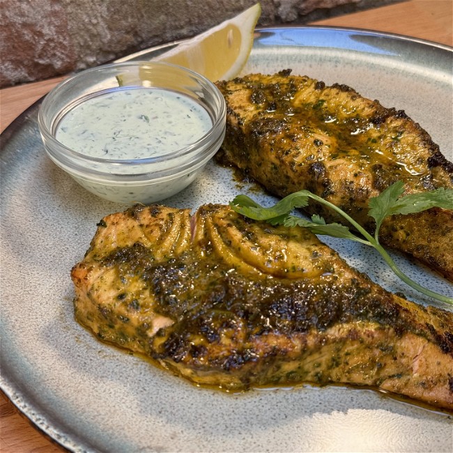 Image of Peruvian style salmon with green sauce