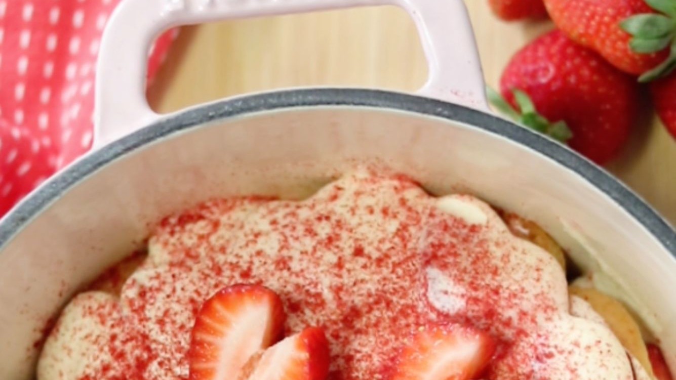 Image of Sweet Strawberry Tiramisu
