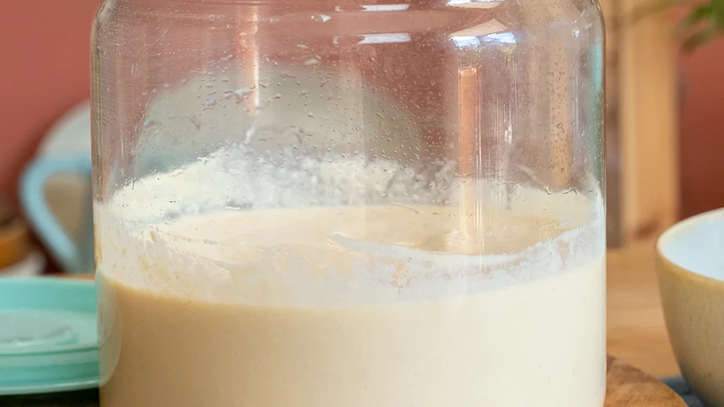 Image of How to make soy milk yoghurt at home