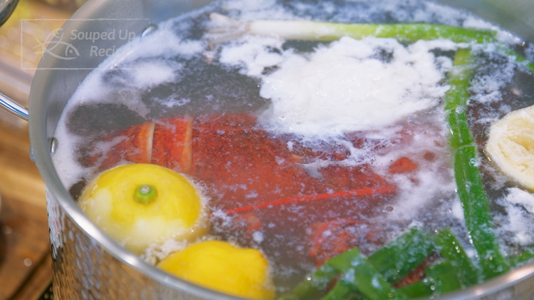 Image of Add the lobster to the boiling water and start counting the time. Cook for 10 minutes for the first pound, and add 3 minutes for every extra pound. During the cooking, please keep an eye on the pot. Once the...