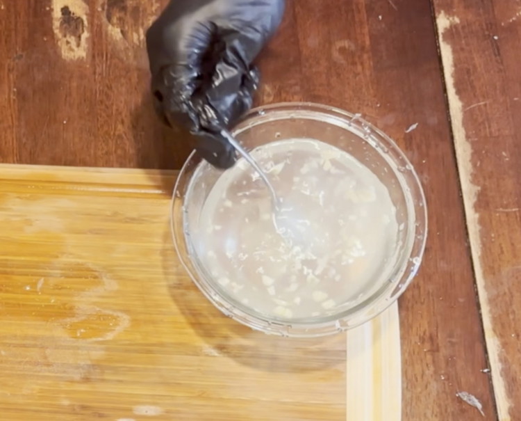 Image of Garlic Lime Water: In a medium sized bowl place water, crushed garlic, kosher salt and lime juice. Mix and set aside.