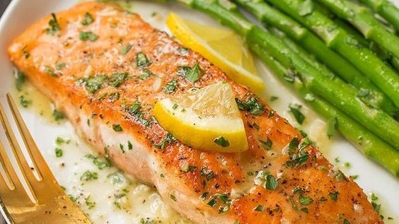 Image of Salmon Fillet with Lemon Herb Dressing