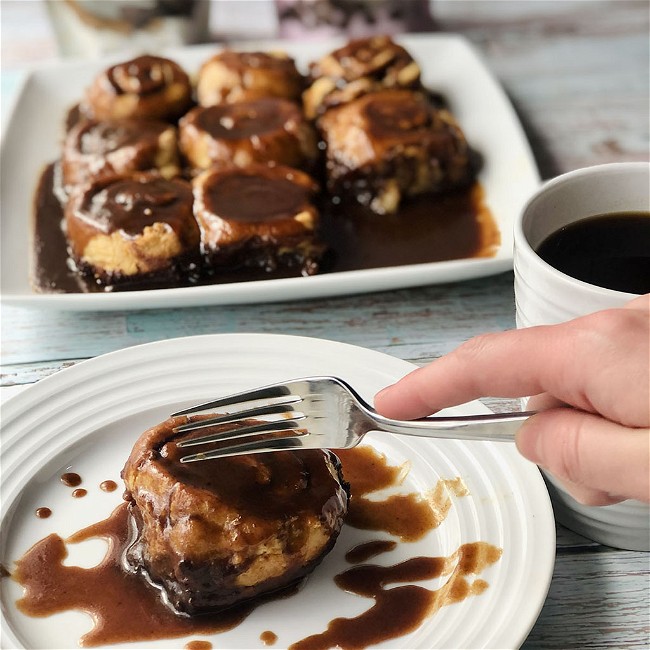 Image of CAROB STICKY BUNS