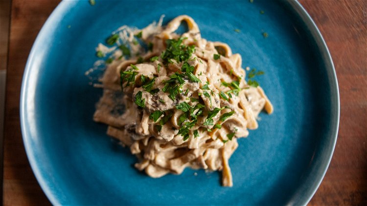 Image of Serve topped with fresh parsley