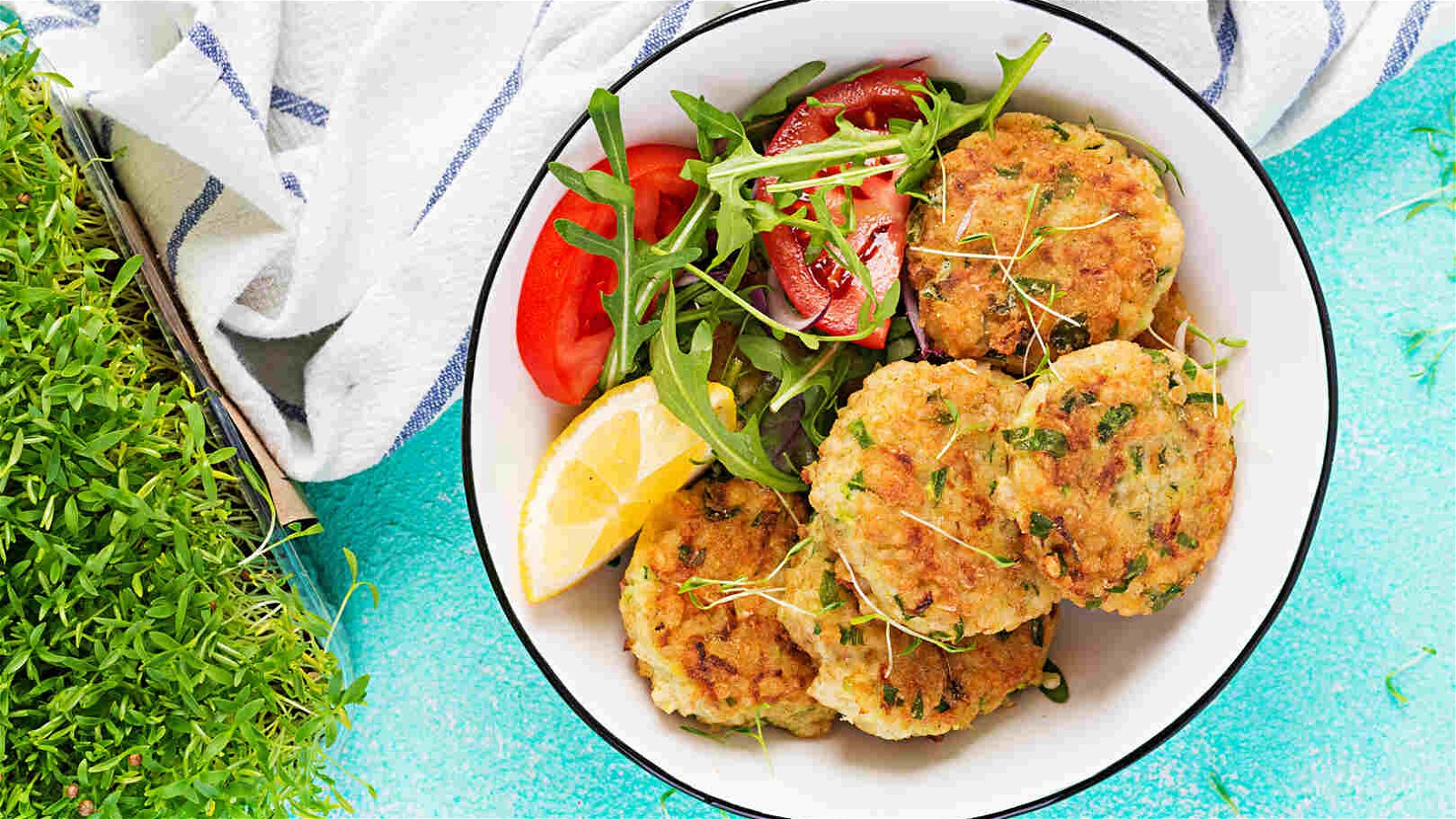 Image of Crab Cakes with Garlic-Lemon Aioli