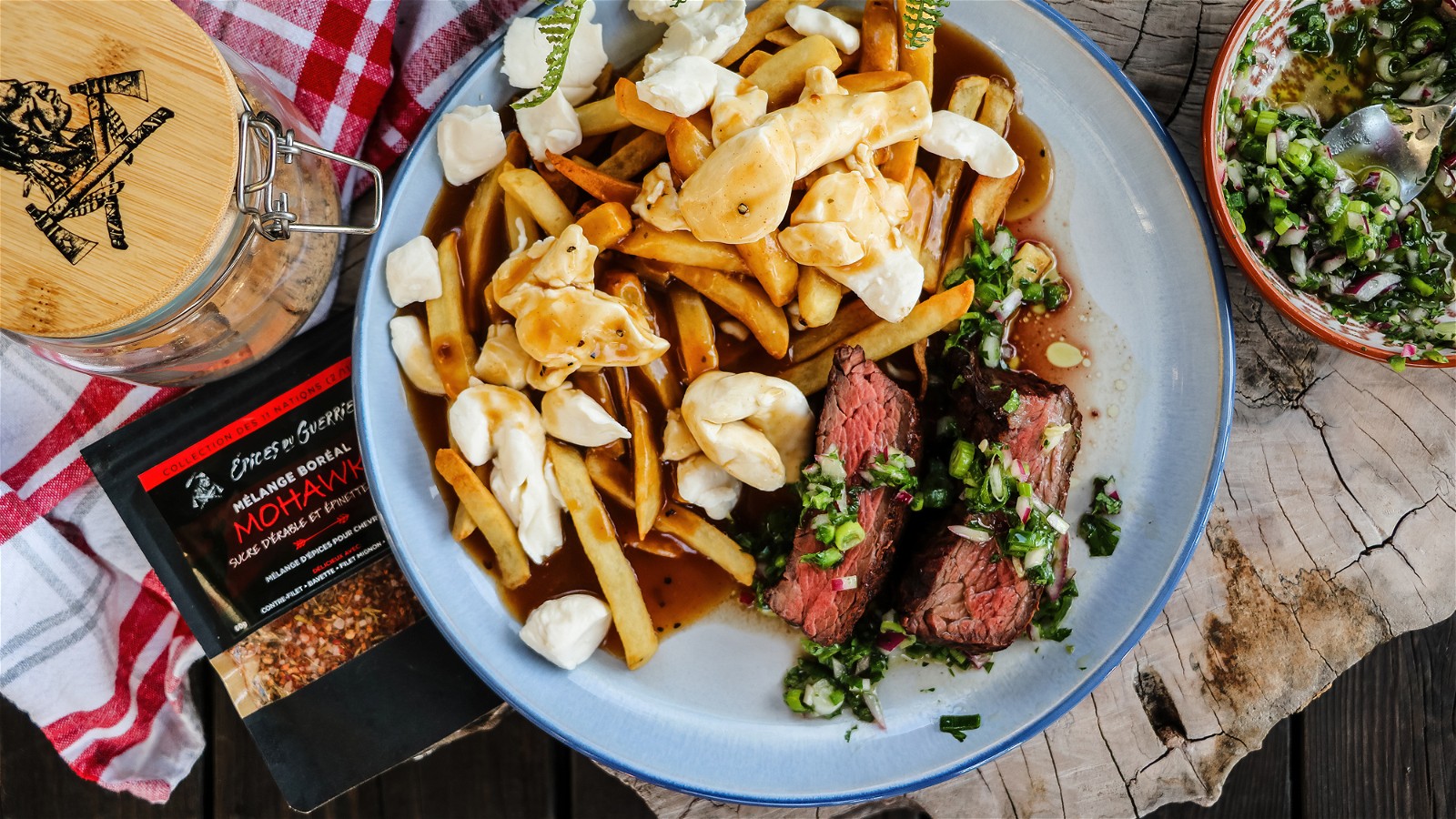 Image of Bavette Mohawk et Poutine au Mélange Traditionnel