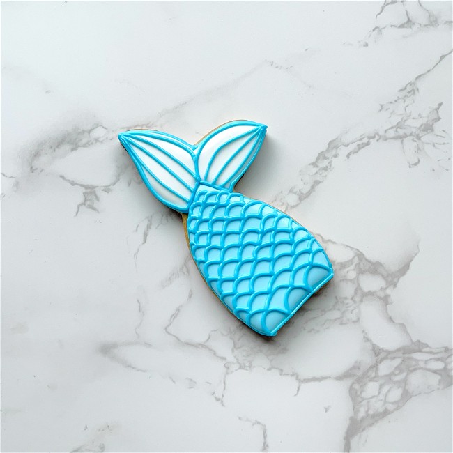 Image of How to Decorate a Mermaid Tail Cookie