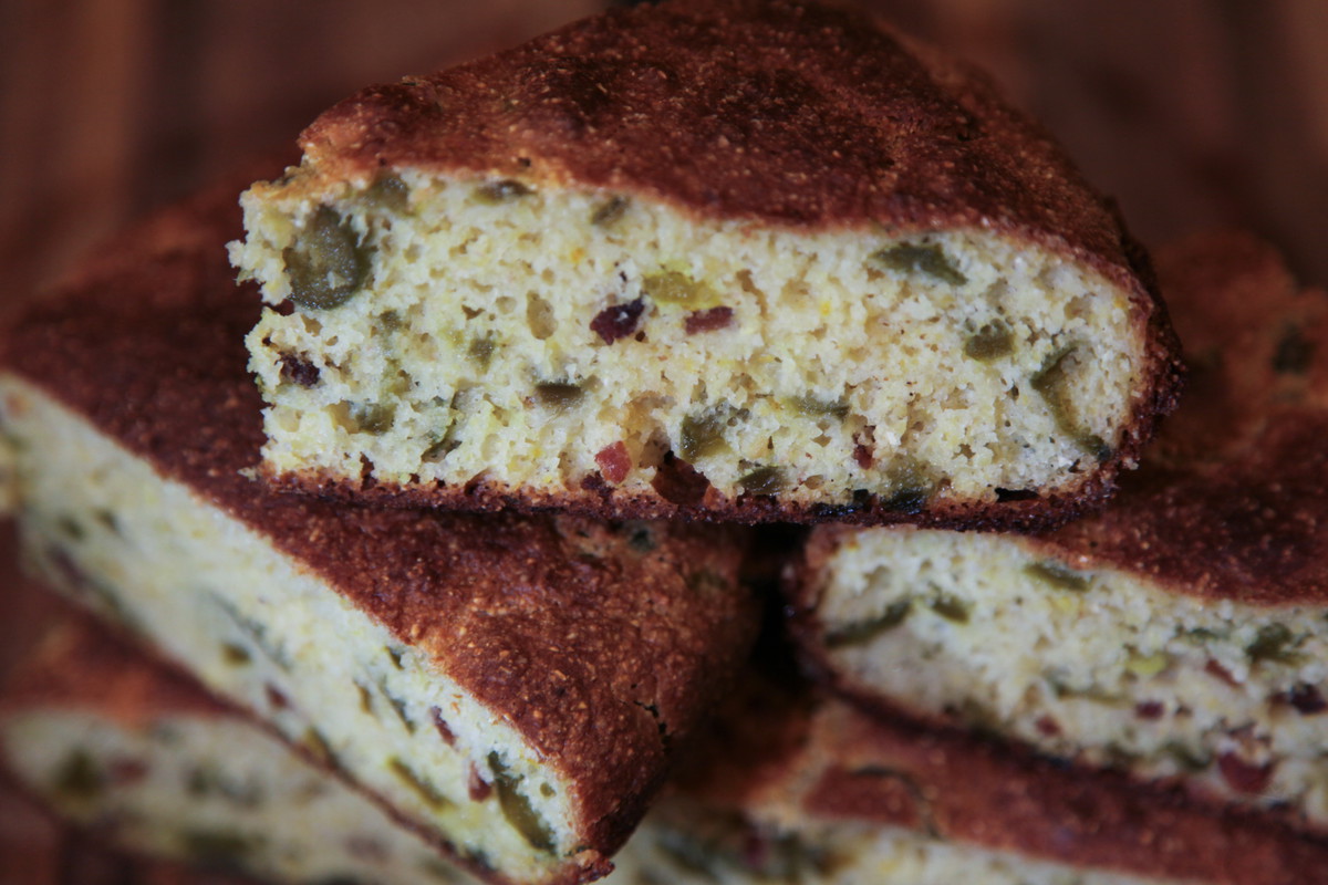 Cracklin Jalapeno Candy Corn Bread
