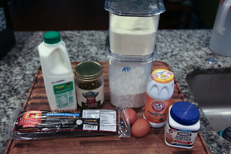 Image of Mix all your dry ingredients in a bowl and mix all your wet ingredients in another separate bowl. Set aside