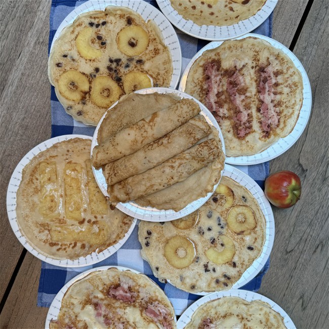 Image of Pannenkoeken | Dutch pancakes