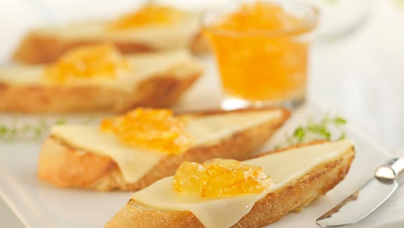 Image of Cooper® Cheese Apricot Crostini