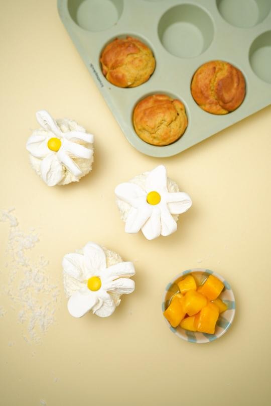 Image of Muffins med mango och kokos