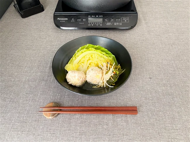 Image of 乾燥野菜の鶏だんご鍋