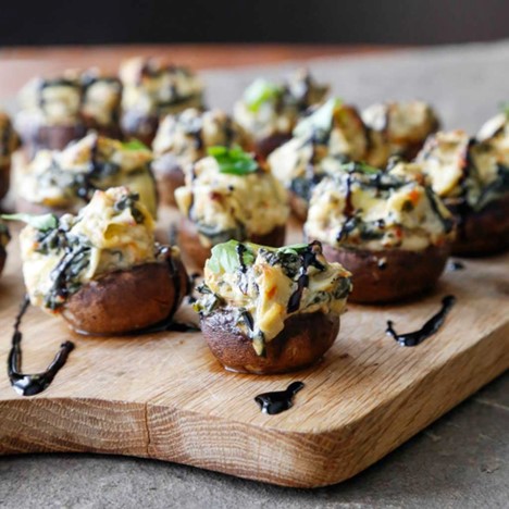 SPINACH & ARTICHOKE STUFFED MUSHROOM BITES