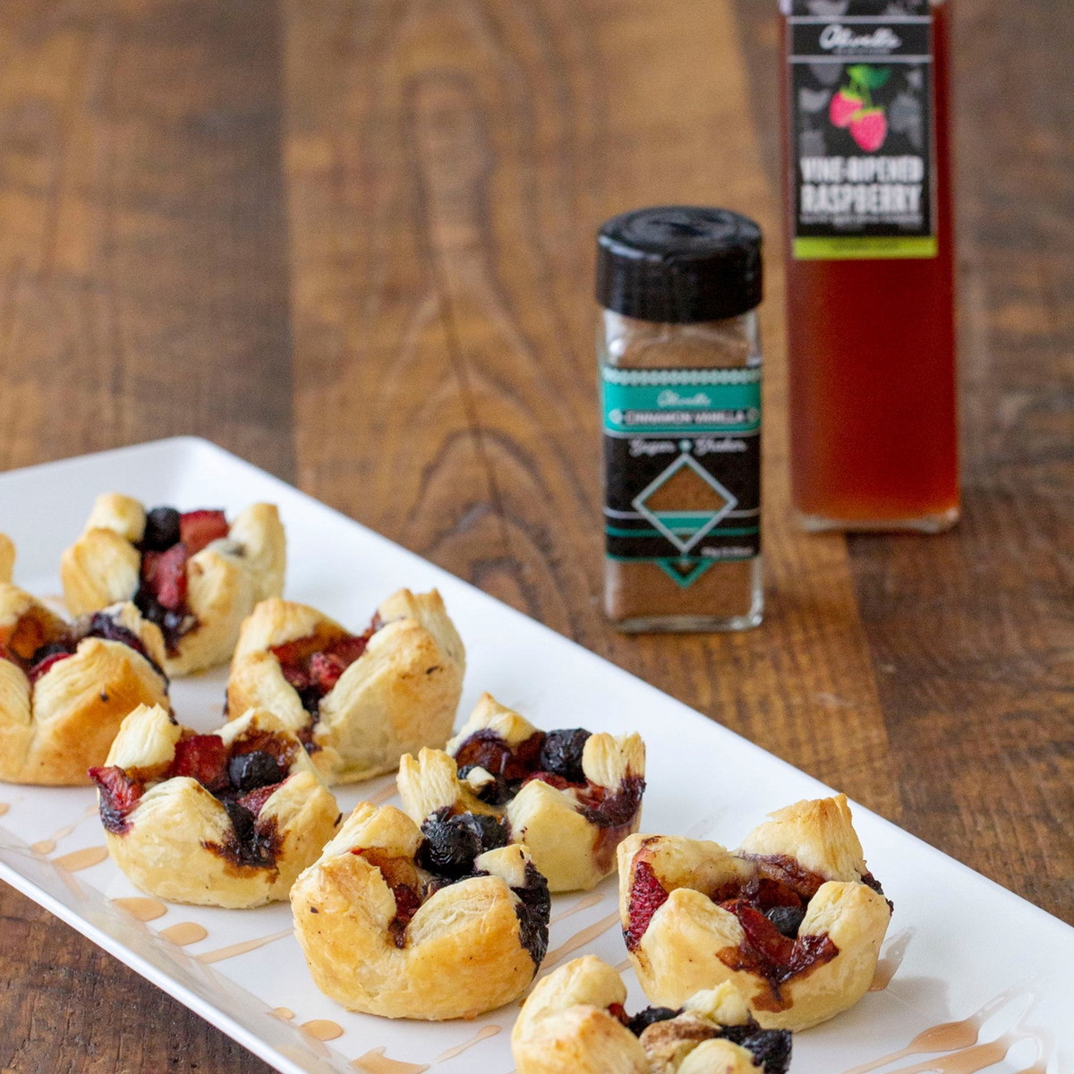 TRIPLE BERRY BRIE BITES