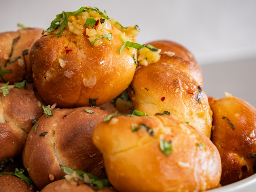 Andy Cooks - Pizza balls with garlic sauce