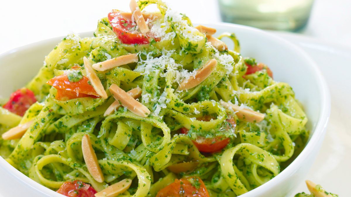 Image of Spinach Almond Pesto