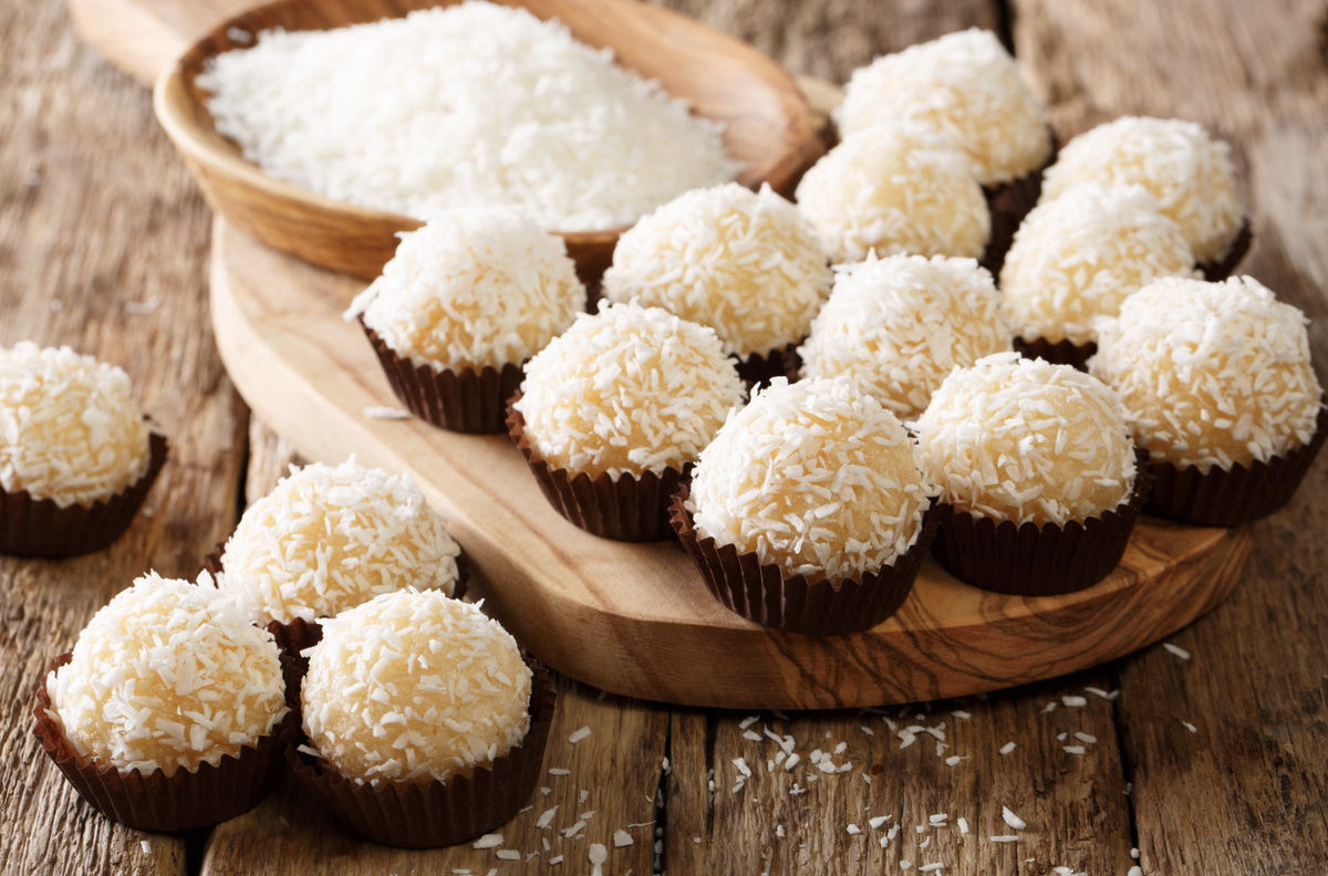 Boules de coco à la confiture - La Meilleure recette