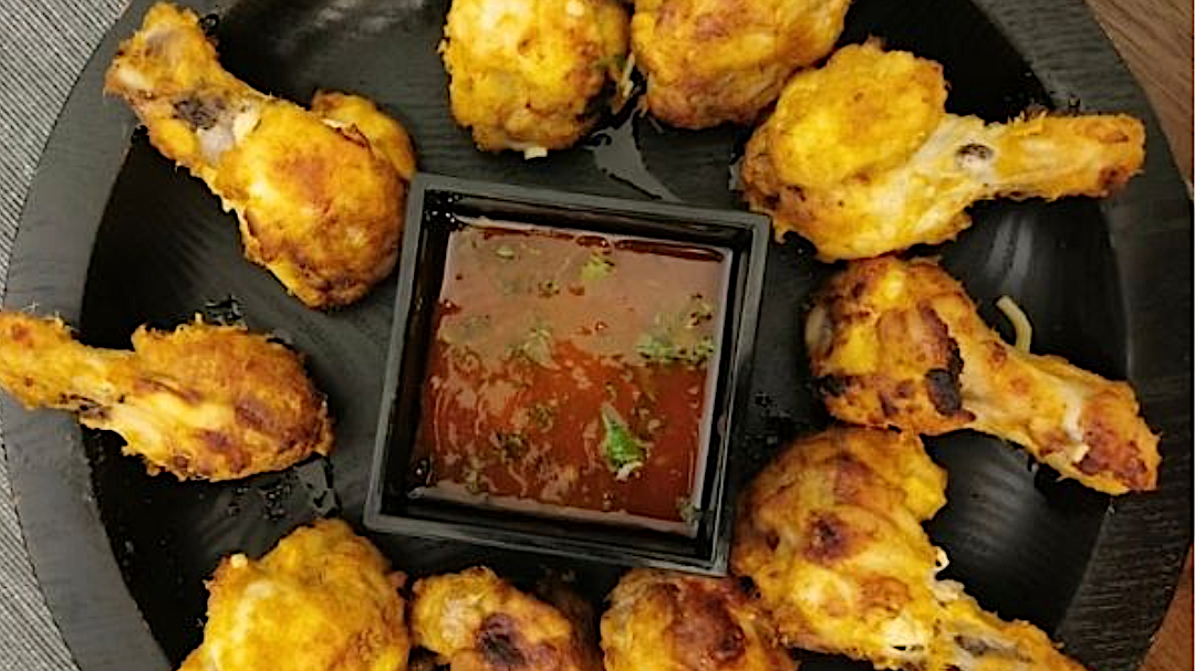 SOS Tom yum chicken drummettes