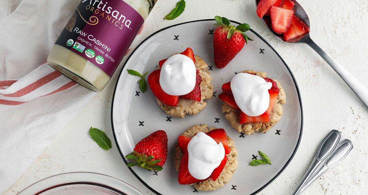 Strawberry Cashini Shortcake | Vegan, Gluten-Free