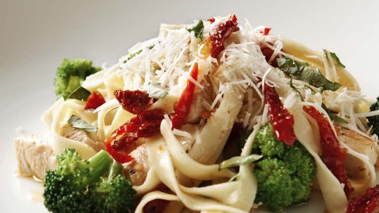 Image of Sun-dried Tomato Linguine with Chicken and Broccoli