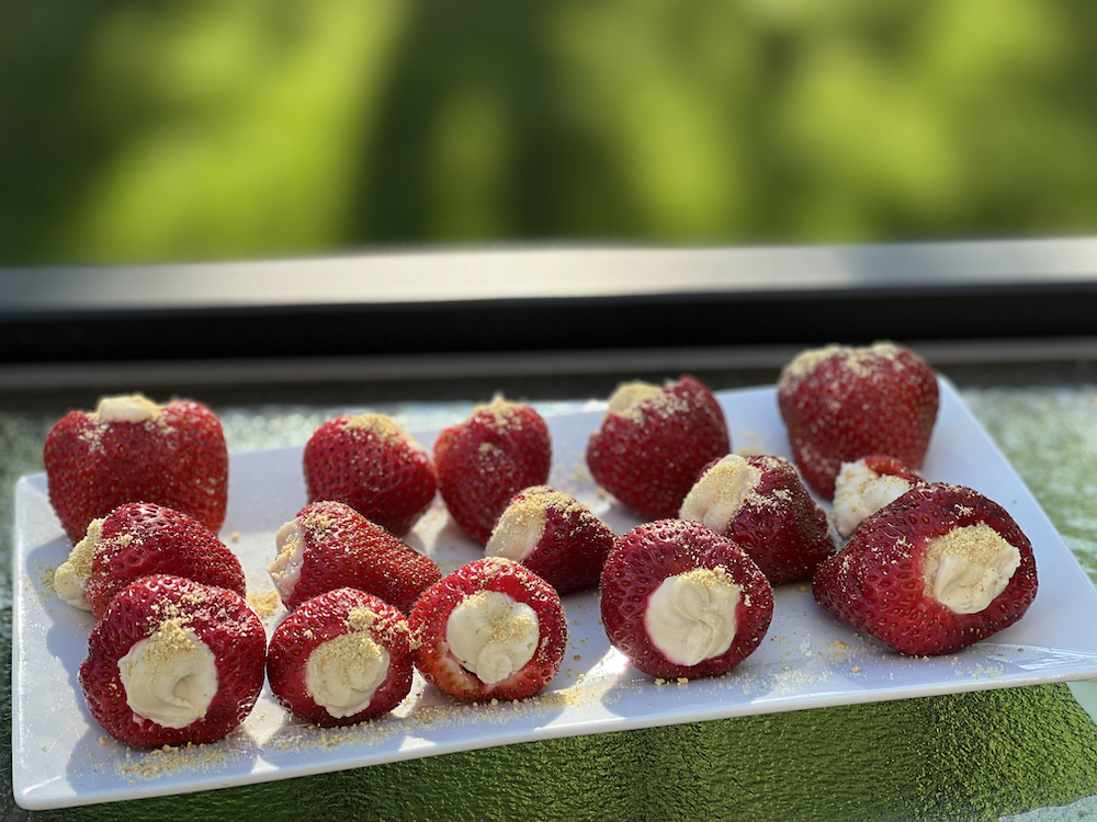 Cheesecake Stuffed Strawberries