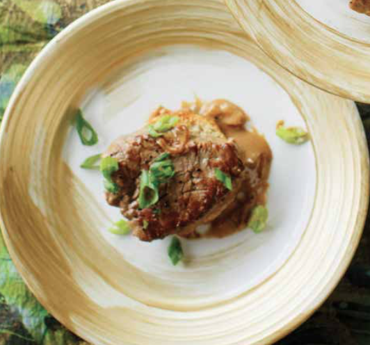 Beef Tenderloin with Sherry Shallot Cream Sauce