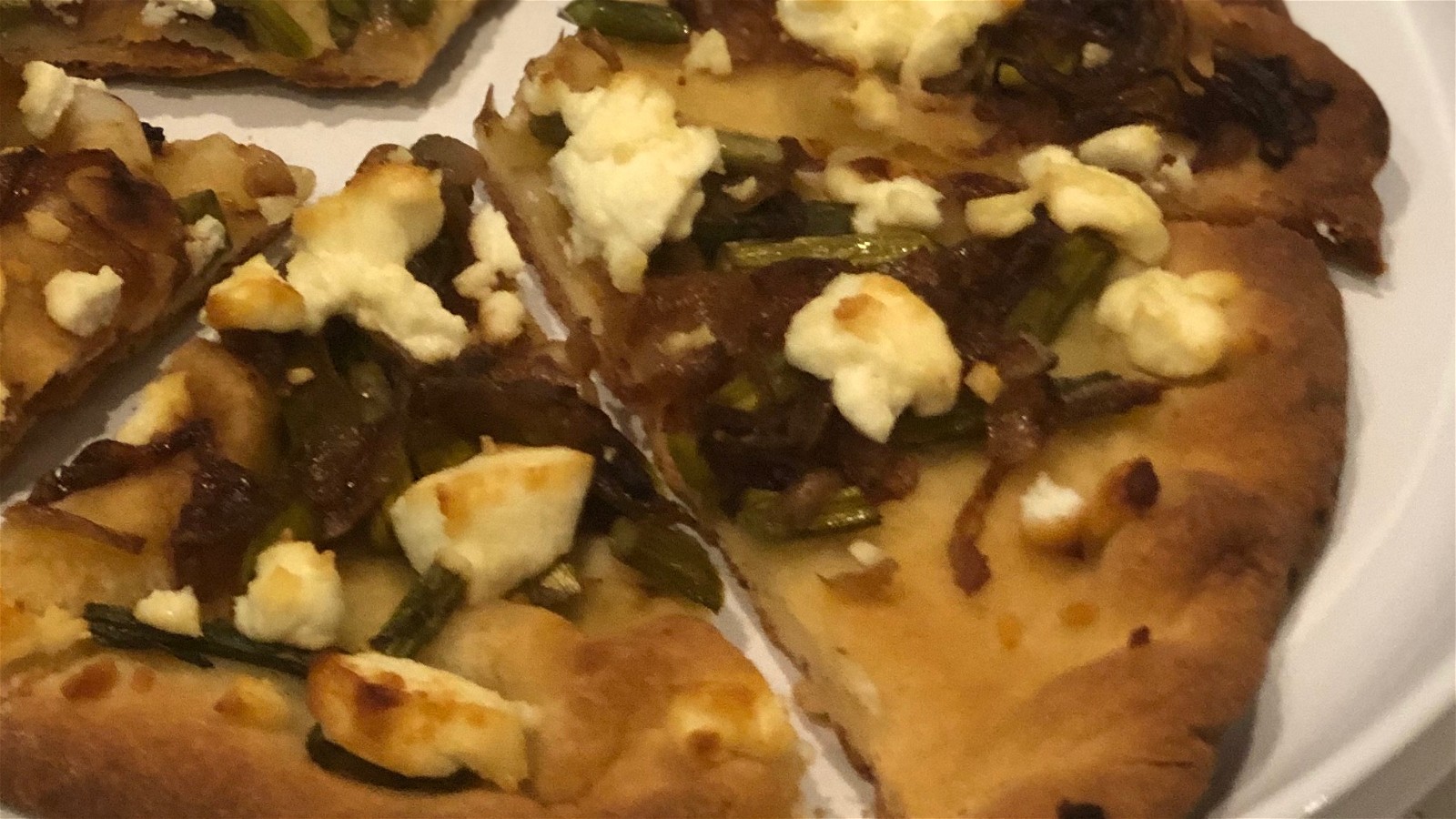 Asparagus Flatbread