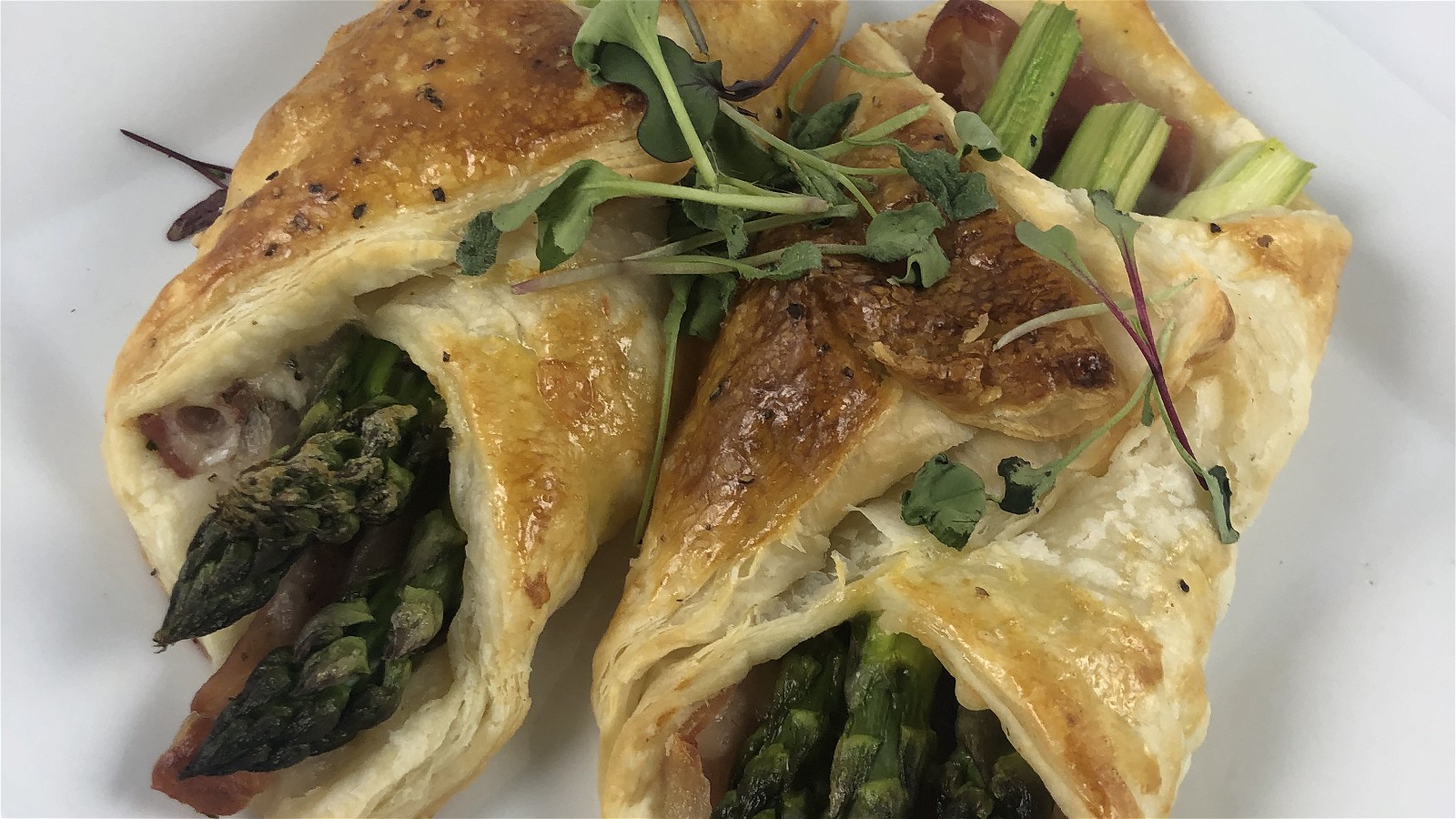 Prosciutto Asparagus Rolls