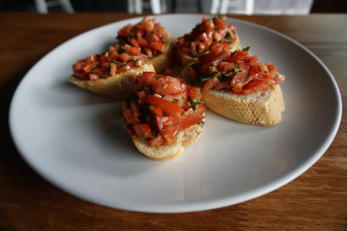 Bruschetta di Pomodori