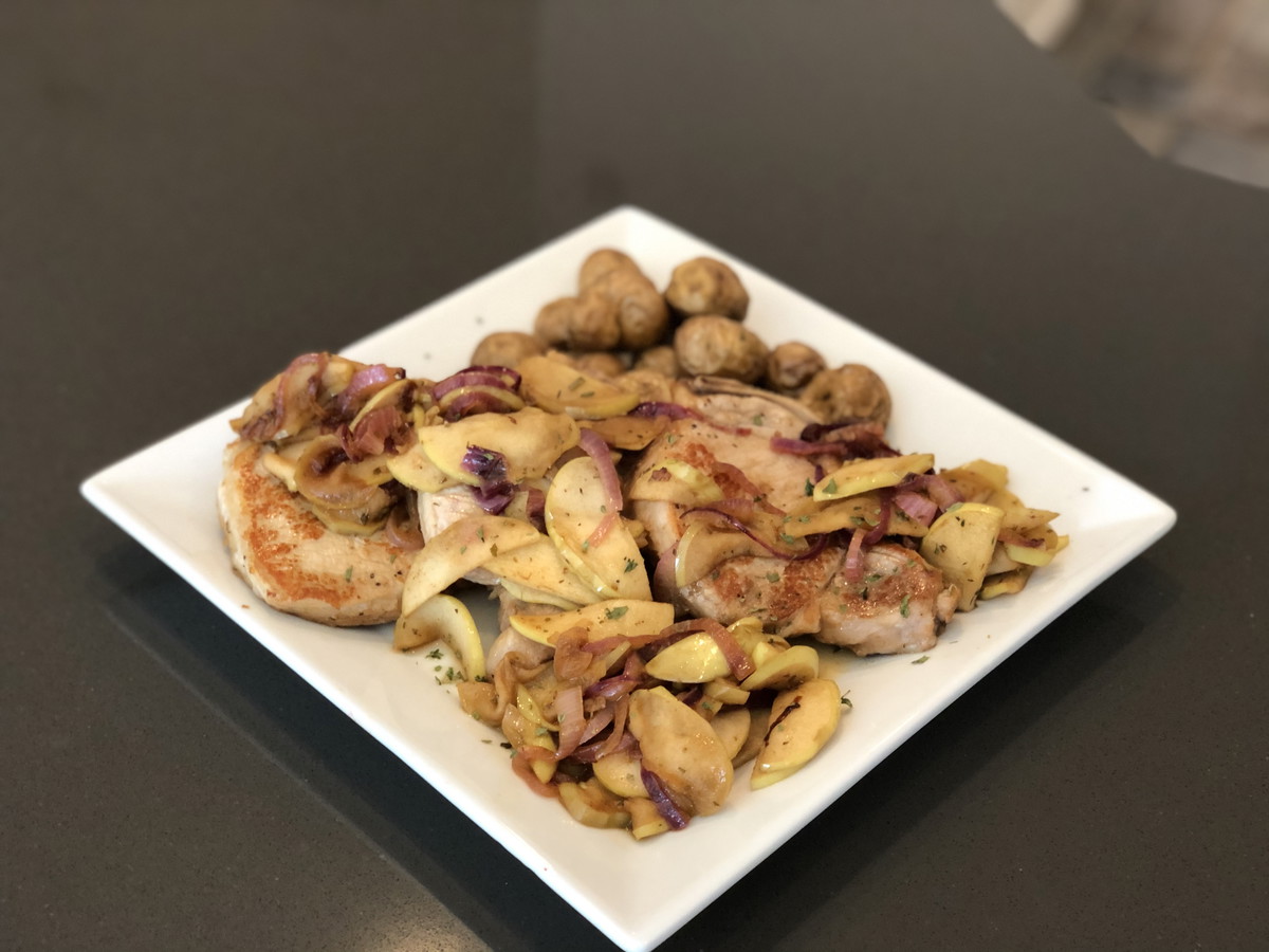 Pork Chops with Apples and Onions