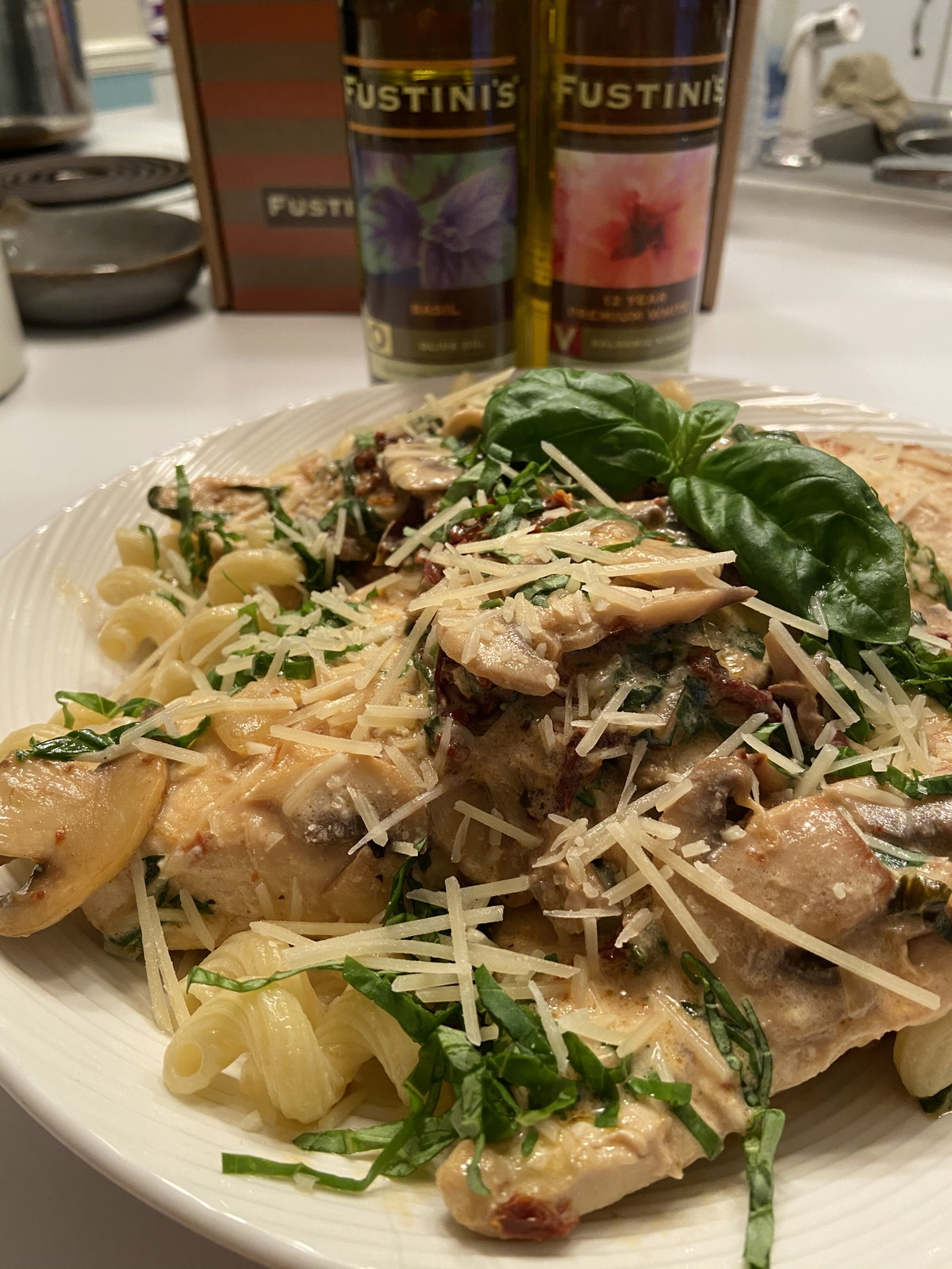 Chicken with Mushrooms and Sundried Tomatoes