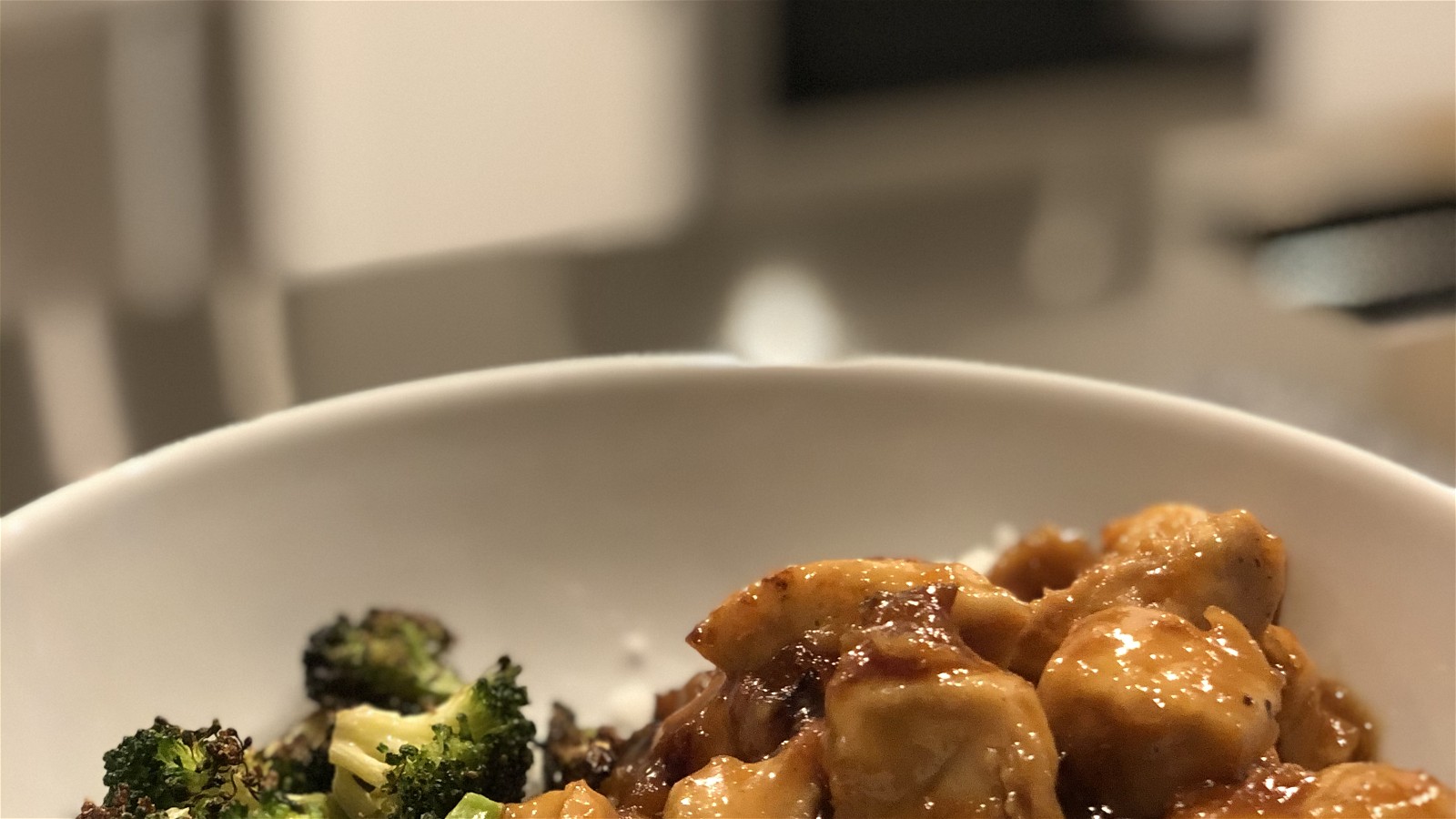 Image of Sticky Apricot Chicken and Broccoli