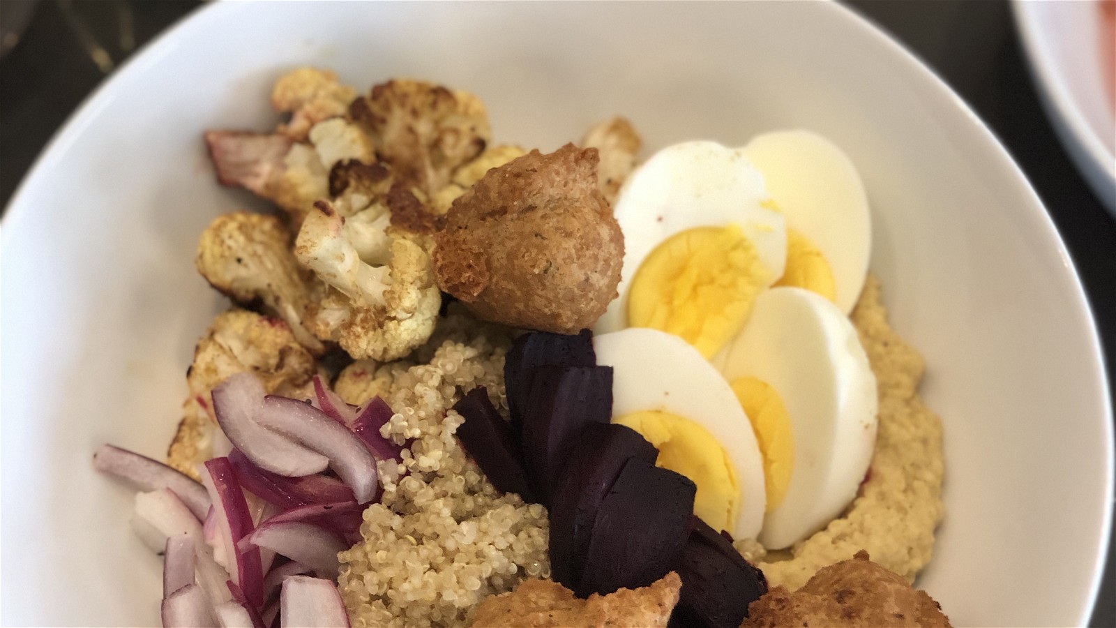 Image of Hummus Bowl with Vegetables and Falafel