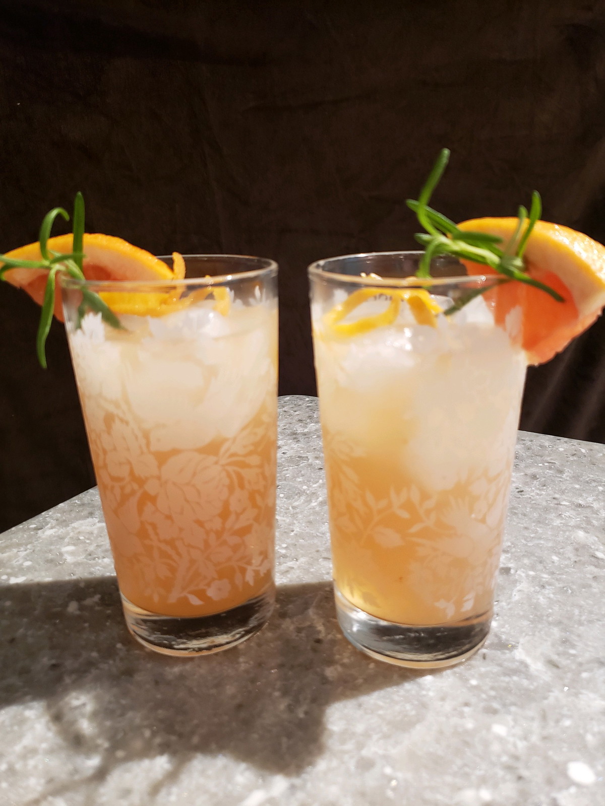 Rosemary Ginger Grapefruit Fizz