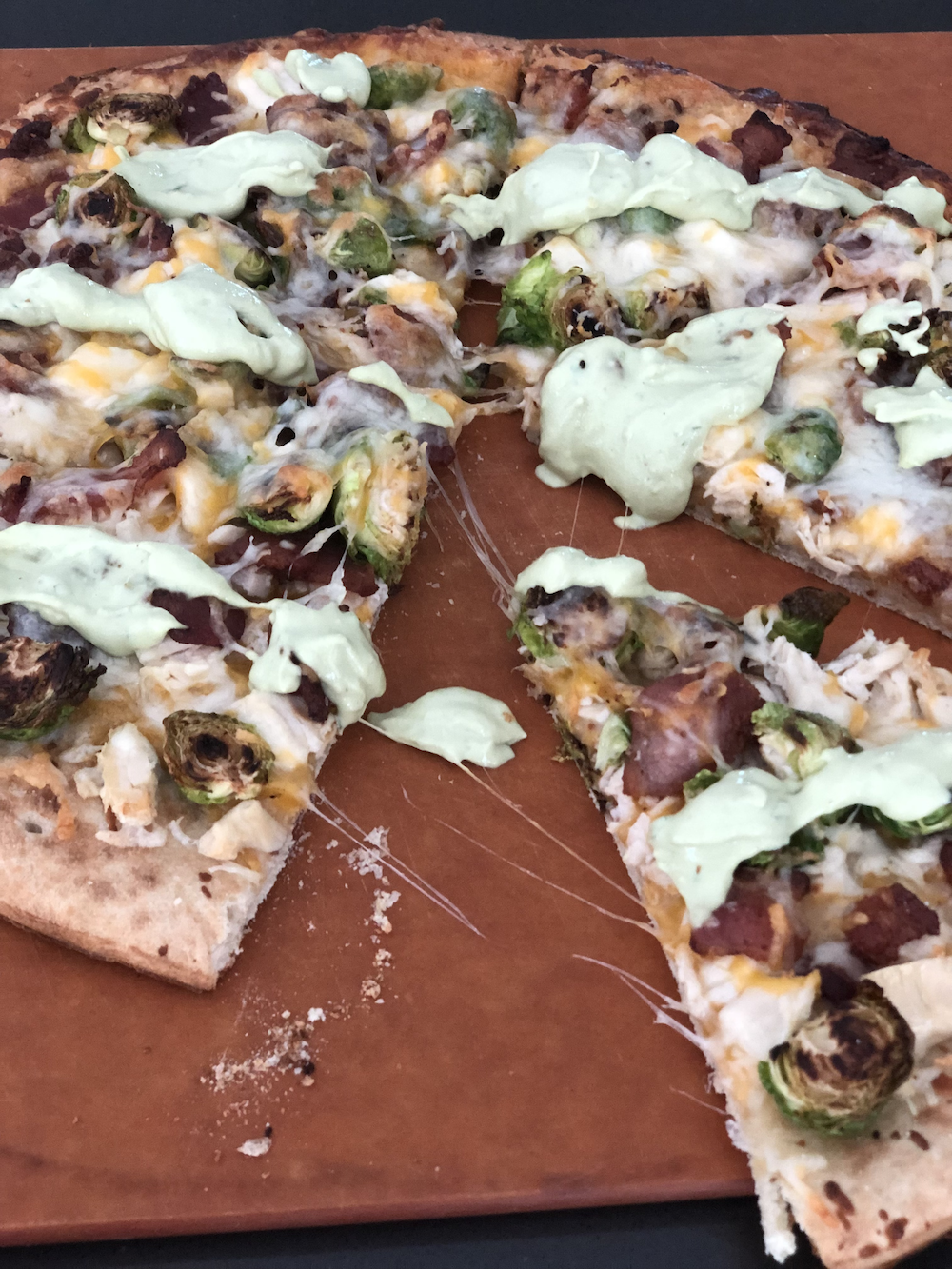 Turkey, Bacon and Avocado Ranch Pizza