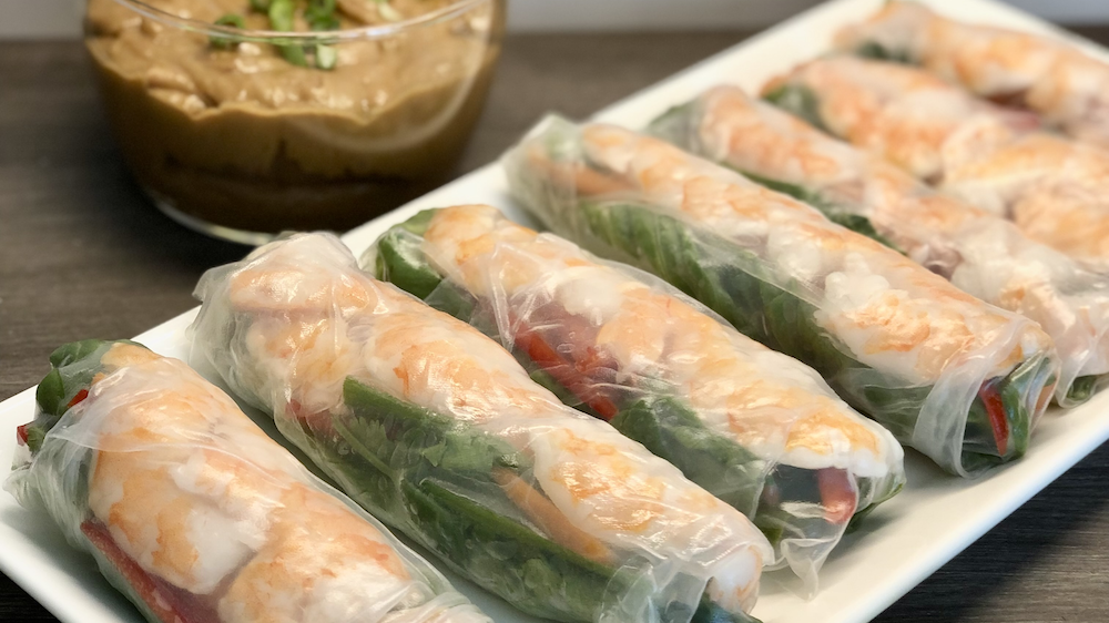 Image of Fresh Shrimp Rolls with Peanut Sauce