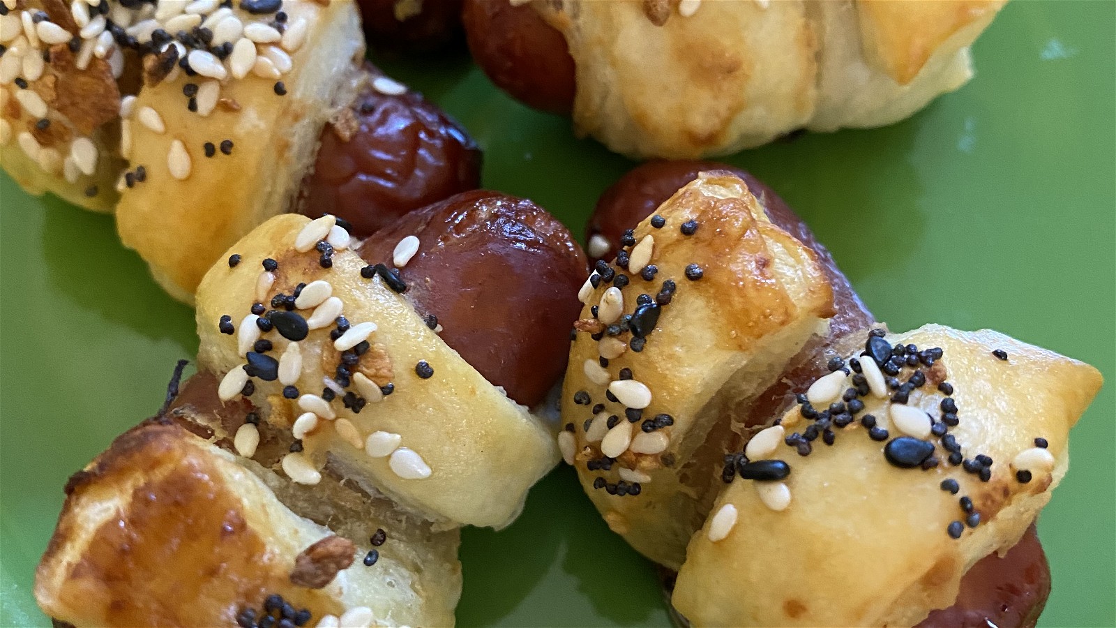 Image of Mustard Mini Pig in a Blanket