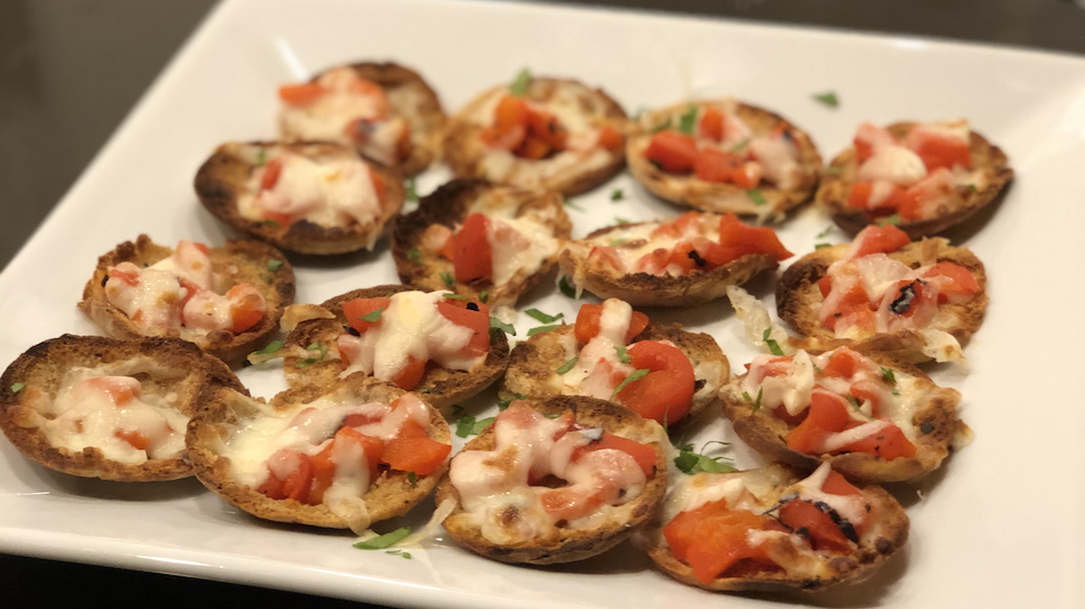 Provolone and Roasted Red Pepper Crisps